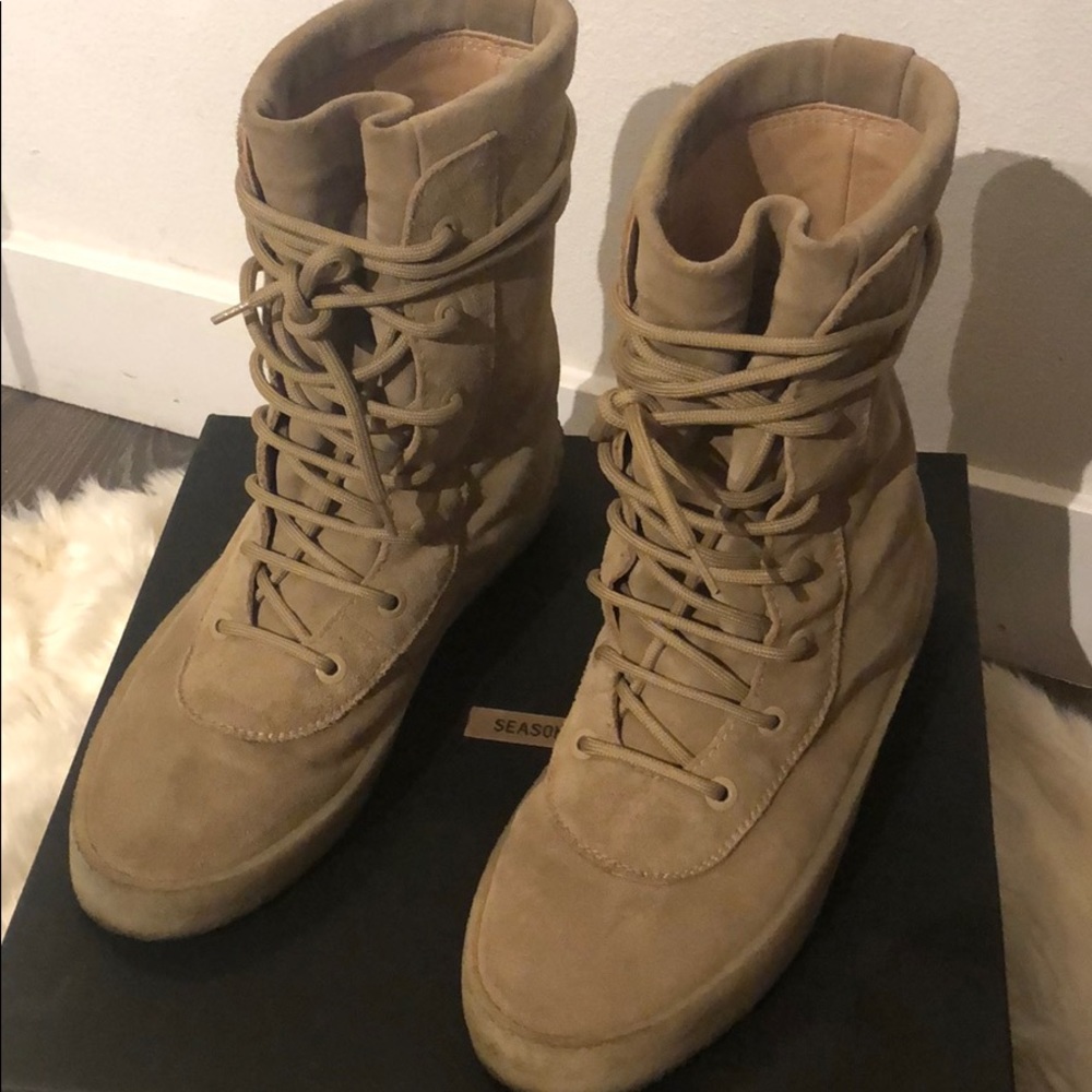Yeezy boots season 2 size 44